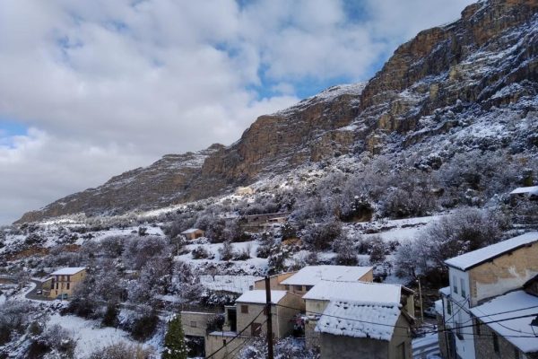 Nieve en el Roc de Pessonada en el Pallars Jussà