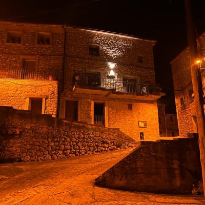 Fachada de la casa en el Pallars Jussà