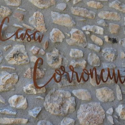 Fachada de la casa en el Pallars Jussà